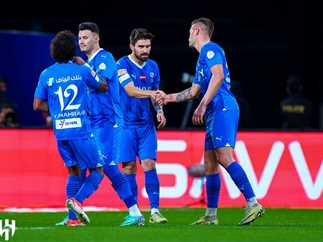 الهلال