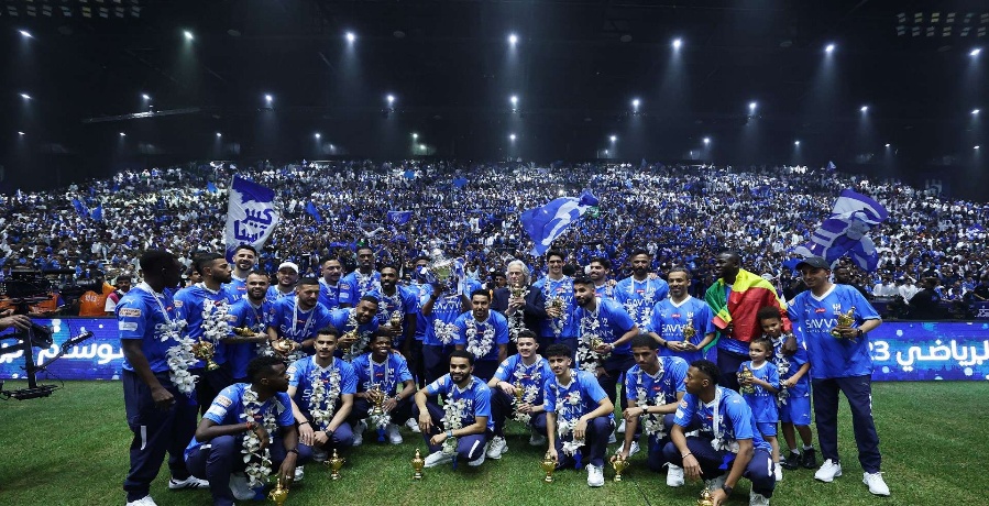 الهلال