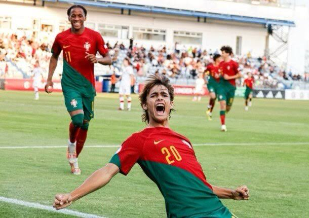 البرتغال