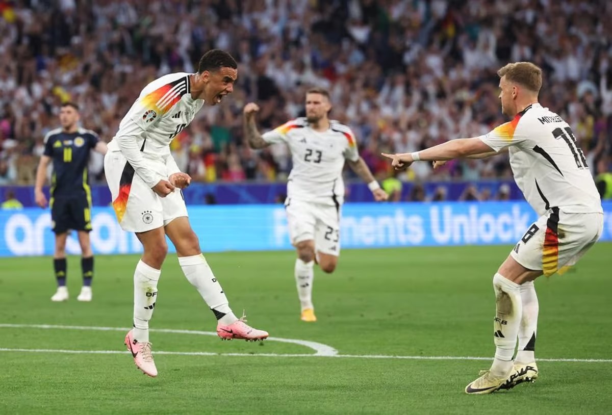 منتخبات قوية في المجموعة الأولى بتصفيات كأس العالم 2026: سلوفاكيا وأيرلندا الشمالية في مواجهة ألمانيا وإيطاليا سلوفاكيا