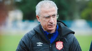 منذر الكبير: الزمالك شرف كبير ومستعد للقيادة فورًا ولكنى لم أتلقى أى عرضاً رسمياً الزمالك