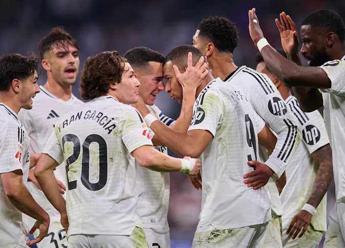 ريال مدريد يستعد لخوض نهائي كأس القارات للأندية أمام باتشوكا المكسيكي في الدوحة ريال مدريد
