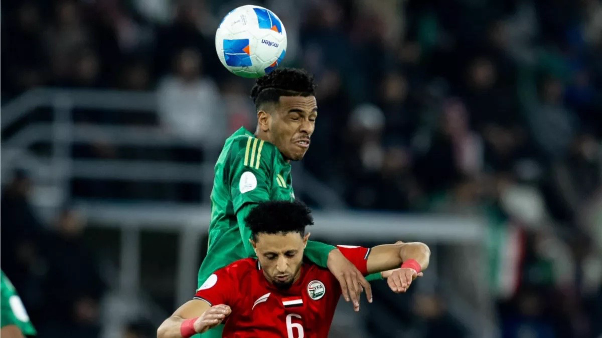 الفريج يحذر من تدهور كرة القدم السعودية: الاتحاد الحالي مهدد بمستقبل المنتخب الفريج