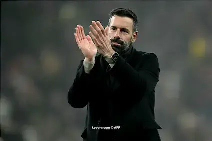 فان نيستلروي: صلاح حسم المباراة لصالح ليفربول وحذر من المراحل الحاسمة في الدوري فان نيستلروي
