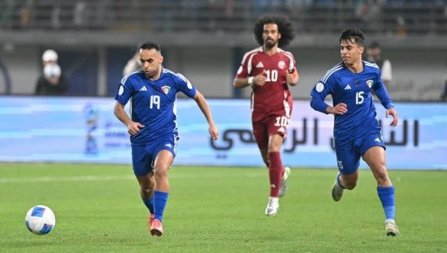 منتخب الكويت يتعادل مع قطر ويتأهل لنصف نهائي خليجي 26 في مباراة مثيرة منتخب الكويت