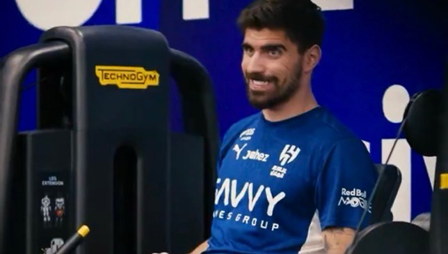 الهلال يترقب عودة روبن نيفيز: الاختبارات الأخيرة تحسم مشاركته أمام الاتحاد الهلال
