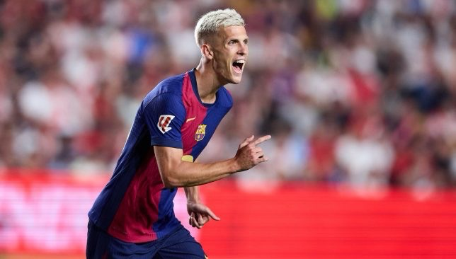 برشلونة يترقب حسم مصير داني أولمو اليوم وسط تأكيدات بحل الأزمة برشلونة
