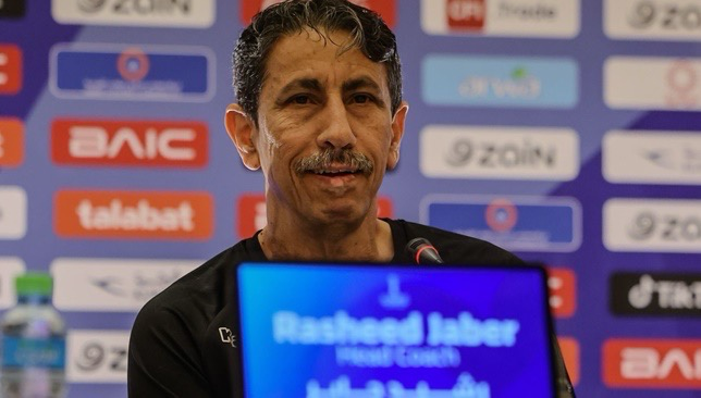 مدرب عمان يكشف عن سر الفوز على السعودية وتعليماته بين الشوطين: “يمكننا الفوز رغم النقص” مدرب عمان