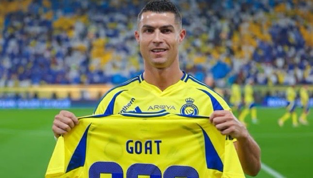 “رونالدو يطمئن جماهير النصر بشأن مستقبله: سعيد في السعودية ومتفائل بالإنجازات المقبلة” رونالدو