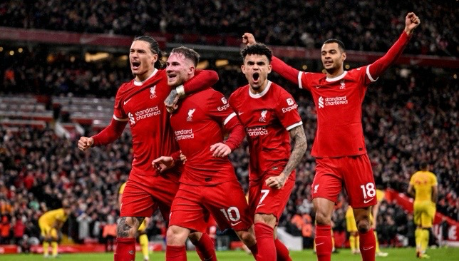 ليفربول يُنافس برشلونة وتوتنهام على نجم ريال بيتيس الأمريكي ليفربول