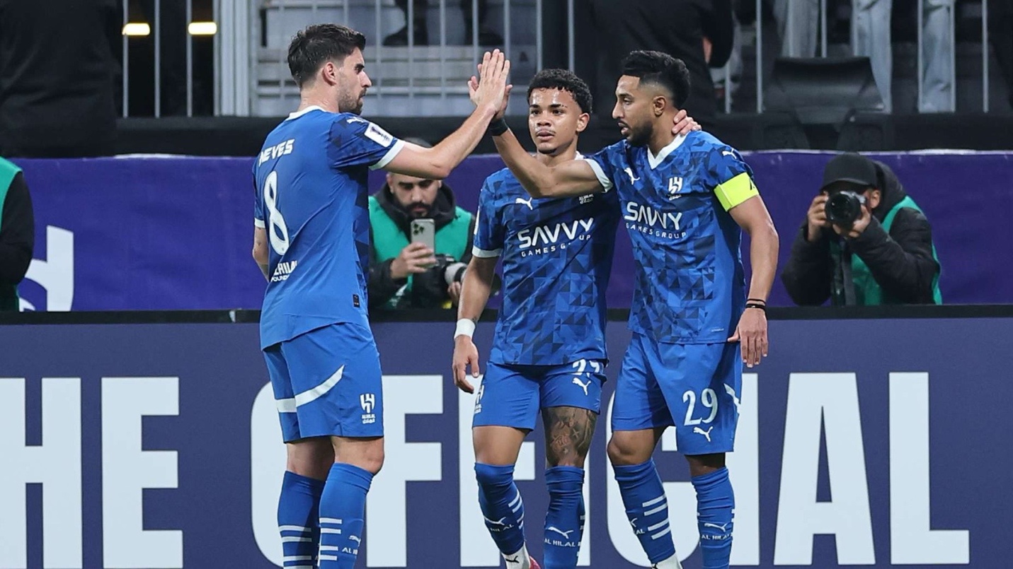 سالم الدوسري يكتب تاريخًا جديدًا مع الهلال ويتجاوز الأرقام القياسية في دوري أبطال آسيا سالم الدوسري