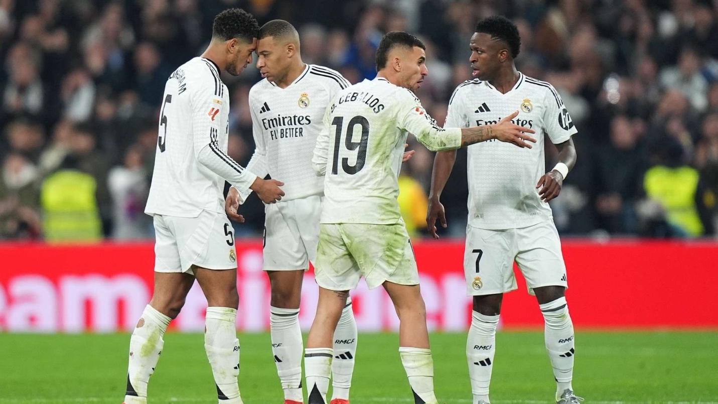 ريال مدريد يستعد لتحطيم الأرقام القياسية في سوق المدافعين.. وكريستيانو يقترب من تمديد رحلته مع النصر ريال مدريد