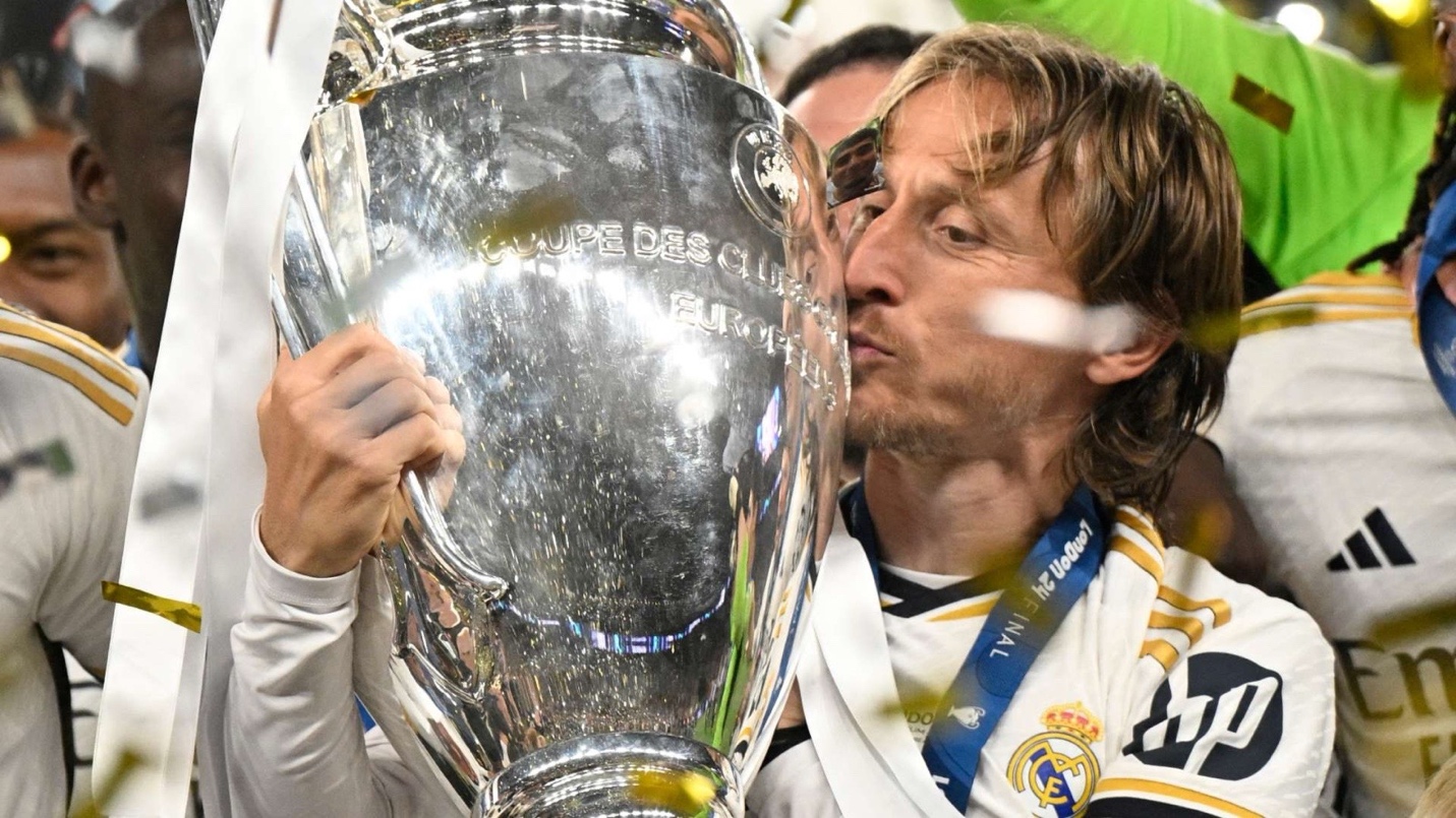 ريال مدريد في دوري أبطال أوروبا 2024-2025: جدول المباريات، القنوات الناقلة، والترتيب ريال مدريد