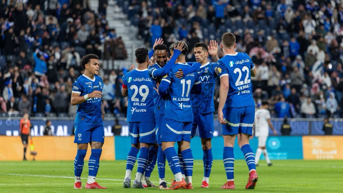 تغييرات جذرية في الدوري السعودي هل ستعيد التعديلات للأندية مجدها القديم؟ الهلال السعودي
