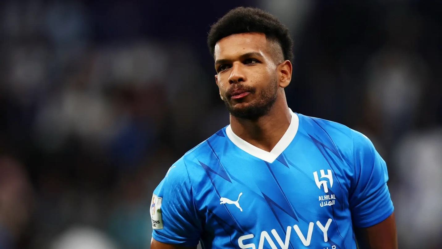 “هل يبدأ البليهي؟ القرار الفني الذي يشعل أجواء ديربي الهلال والنصر” علي البليهي