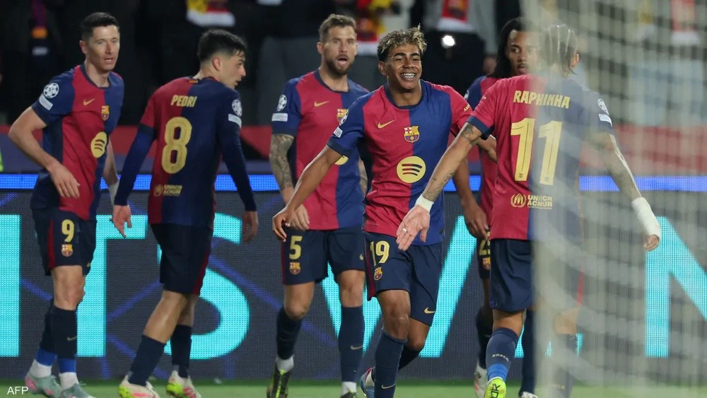 برشلونة يُحرز فوزاً ساحقاً 4-0 على دورتموند ويقترب من نصف نهائي دوري الأبطال بعد ست سنوات برشلونة